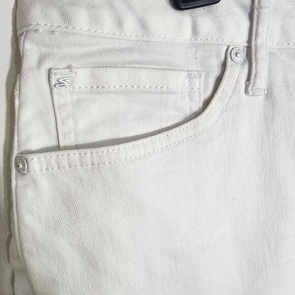 SEVEN 7 Women Weekend Shorts Size 12 Ariel White Fray Hem Denim 5 Pocket Bermuda - Picture 4 of 10